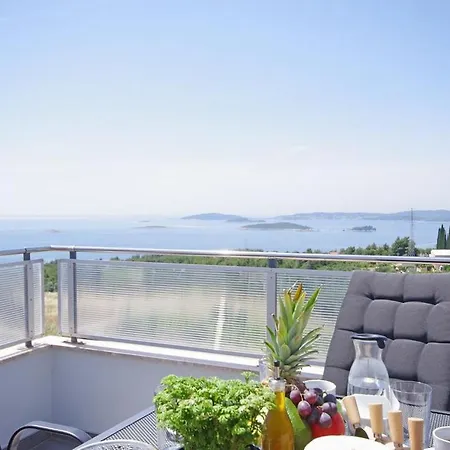 Apartment Sea Forever