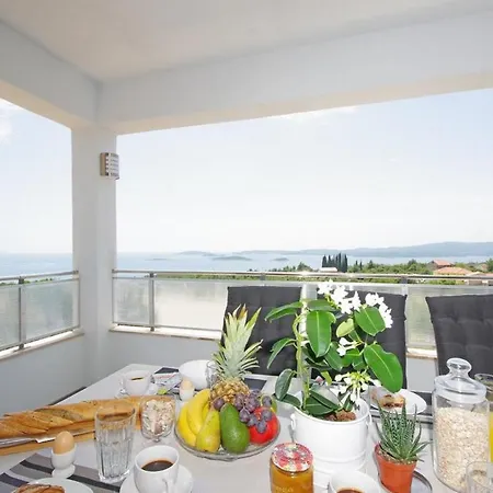 Apartment Sea Forever